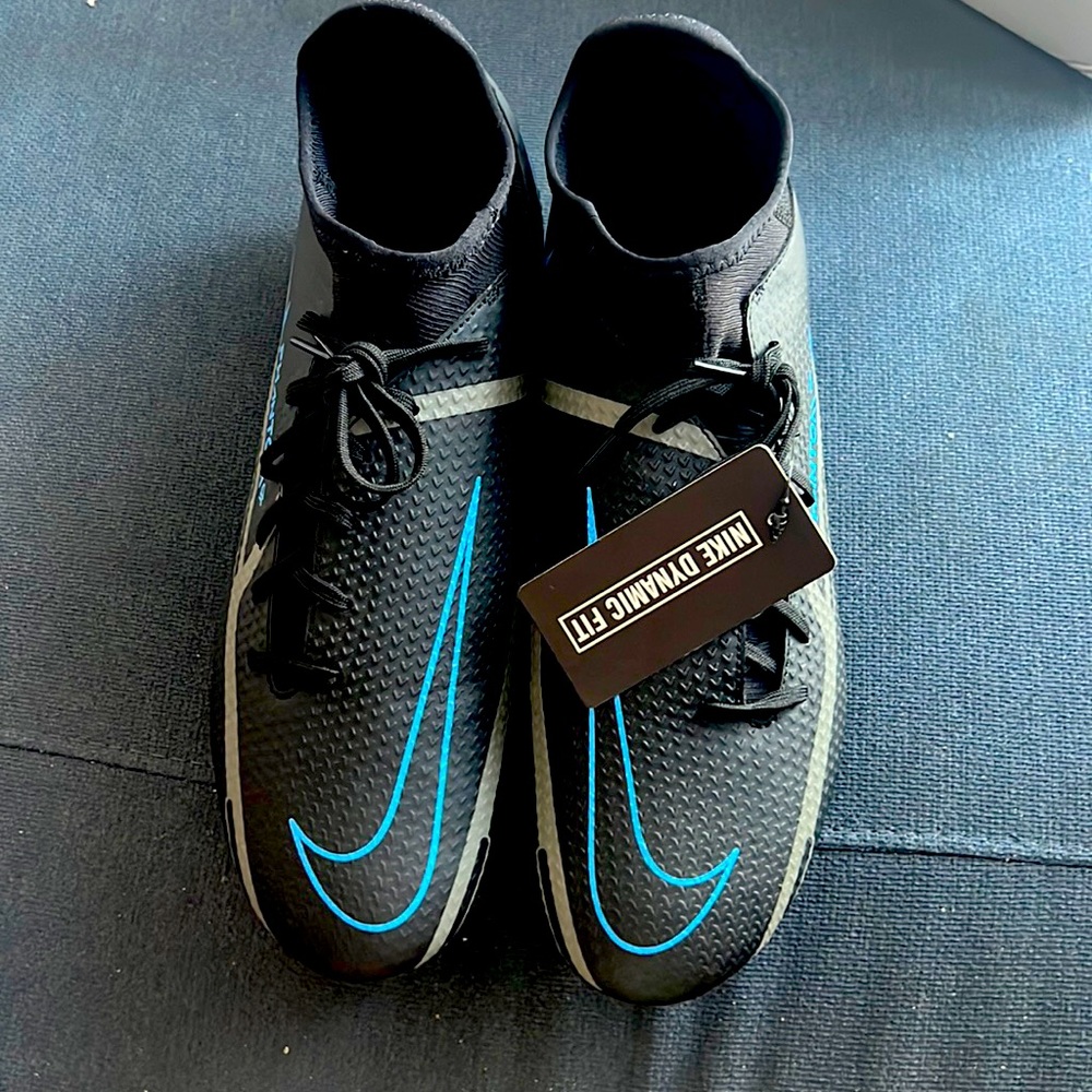 Nike Phantom GT2 Academy DF FG mens Size 10.5